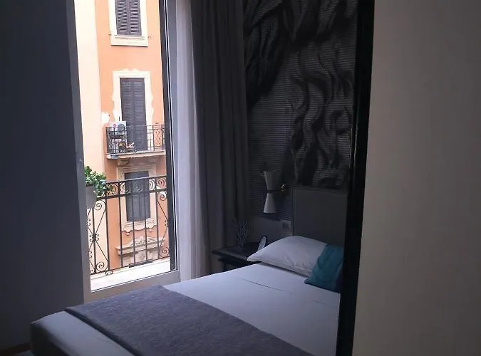 Milizie 76 Gallery ローマ