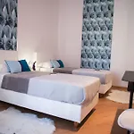 Milizie 76 Gallery רומא