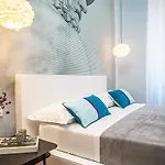 Milizie 76 Gallery בית הארחה רומא