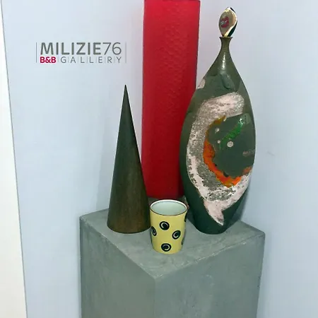 Milizie 76 Gallery Pensión Roma